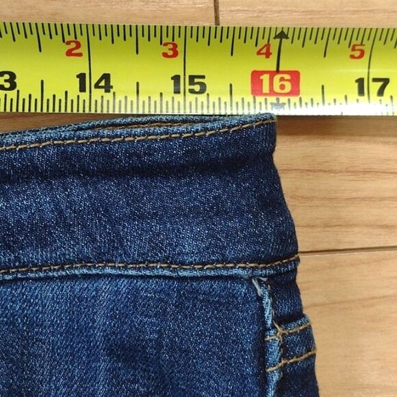 KanCan Medium Wash Denim Jeans Size 11/29 - Picture 8 of 11